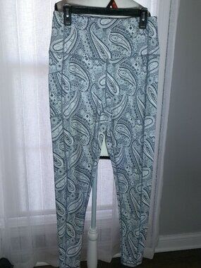 VERA BRADLEY Pull-On High Waisted Ankle Length Paisley Design Leggings L*